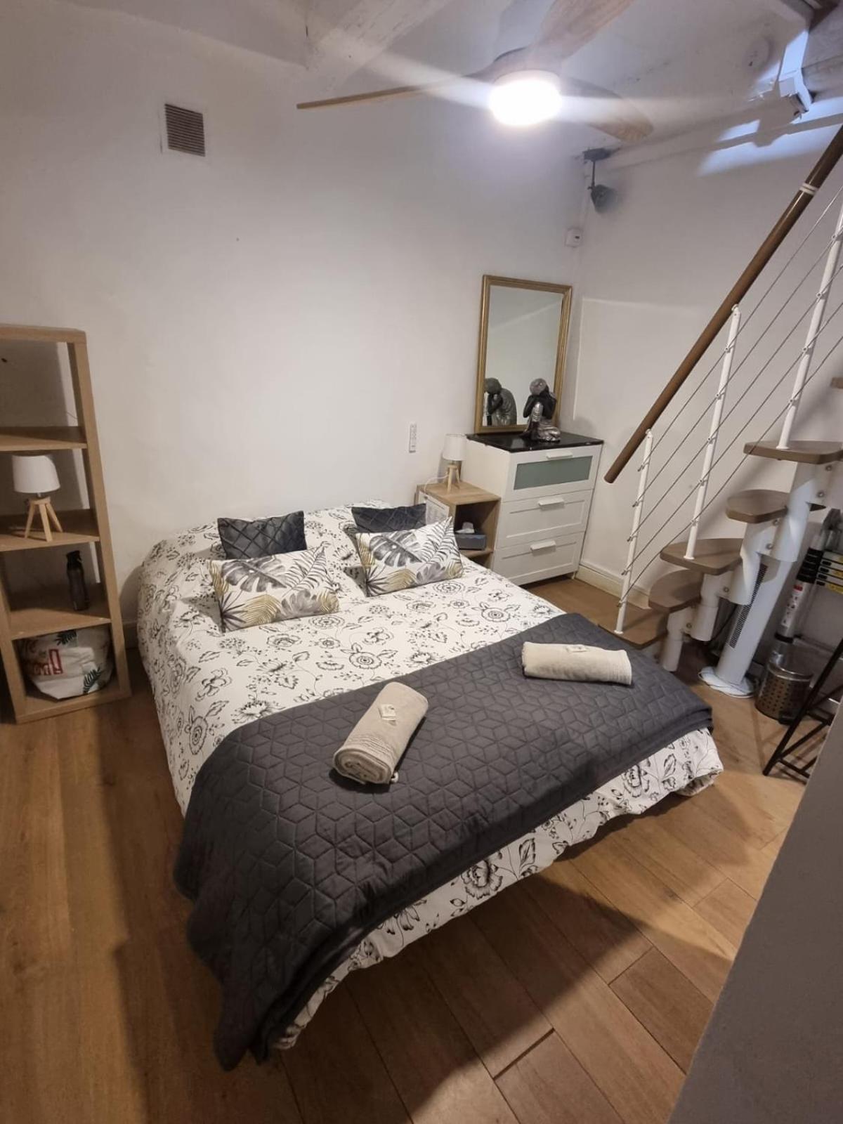 Beau Duplex Sur Le Vieux Port Apartment