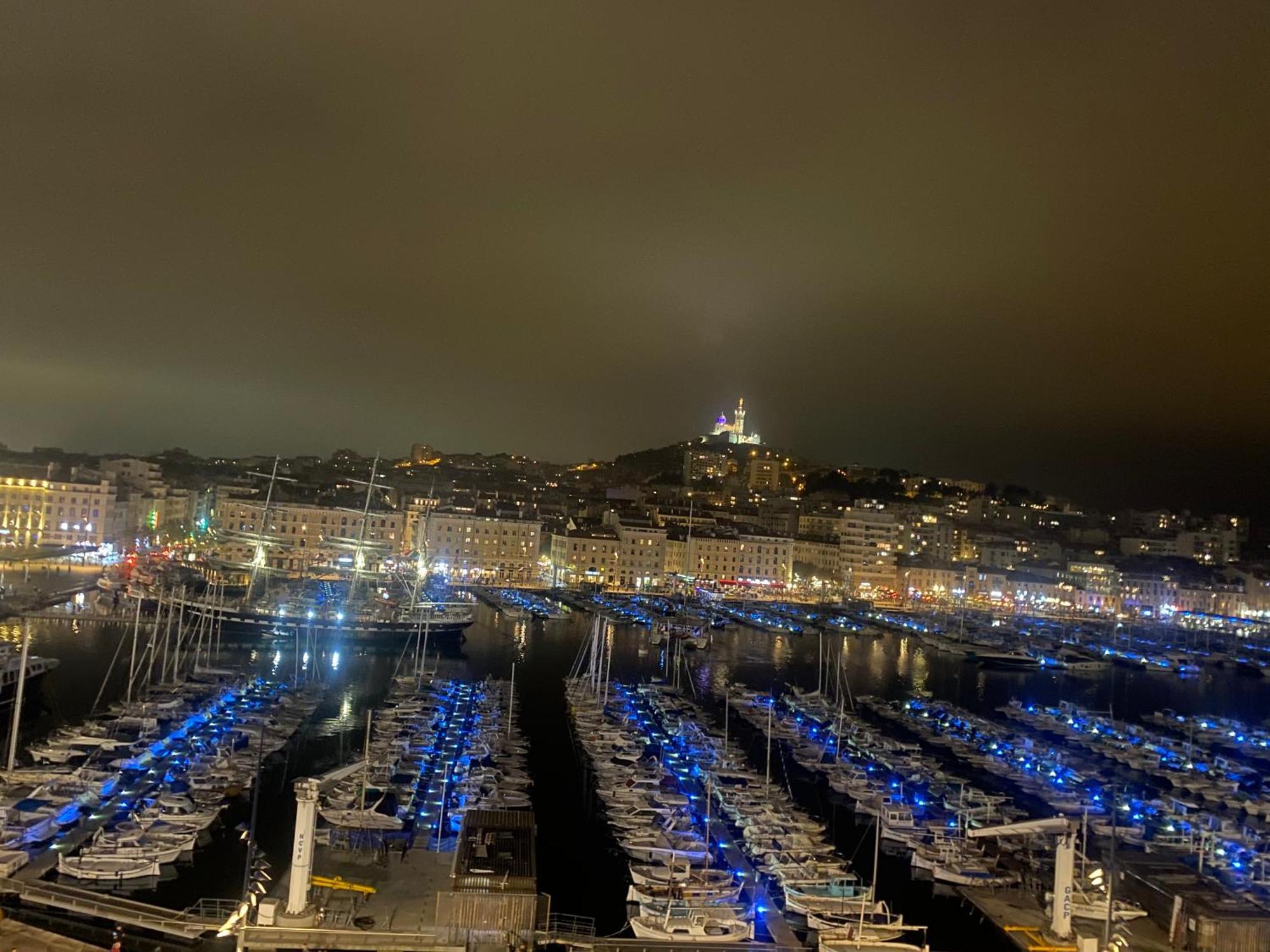 Apartment Beau Duplex Sur Le Vieux Port *